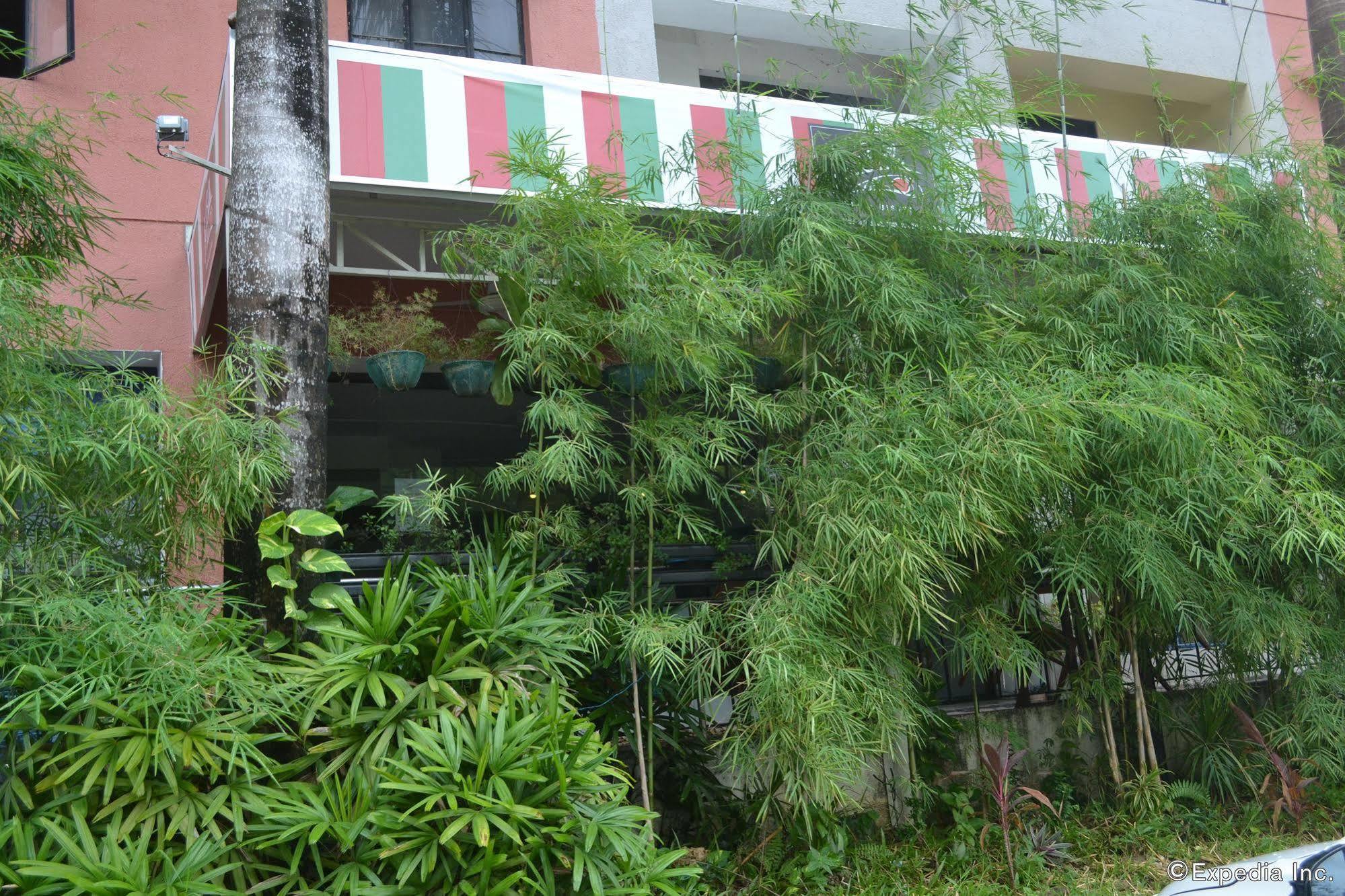 Sdr Serviced Apartments Cebu Esterno foto