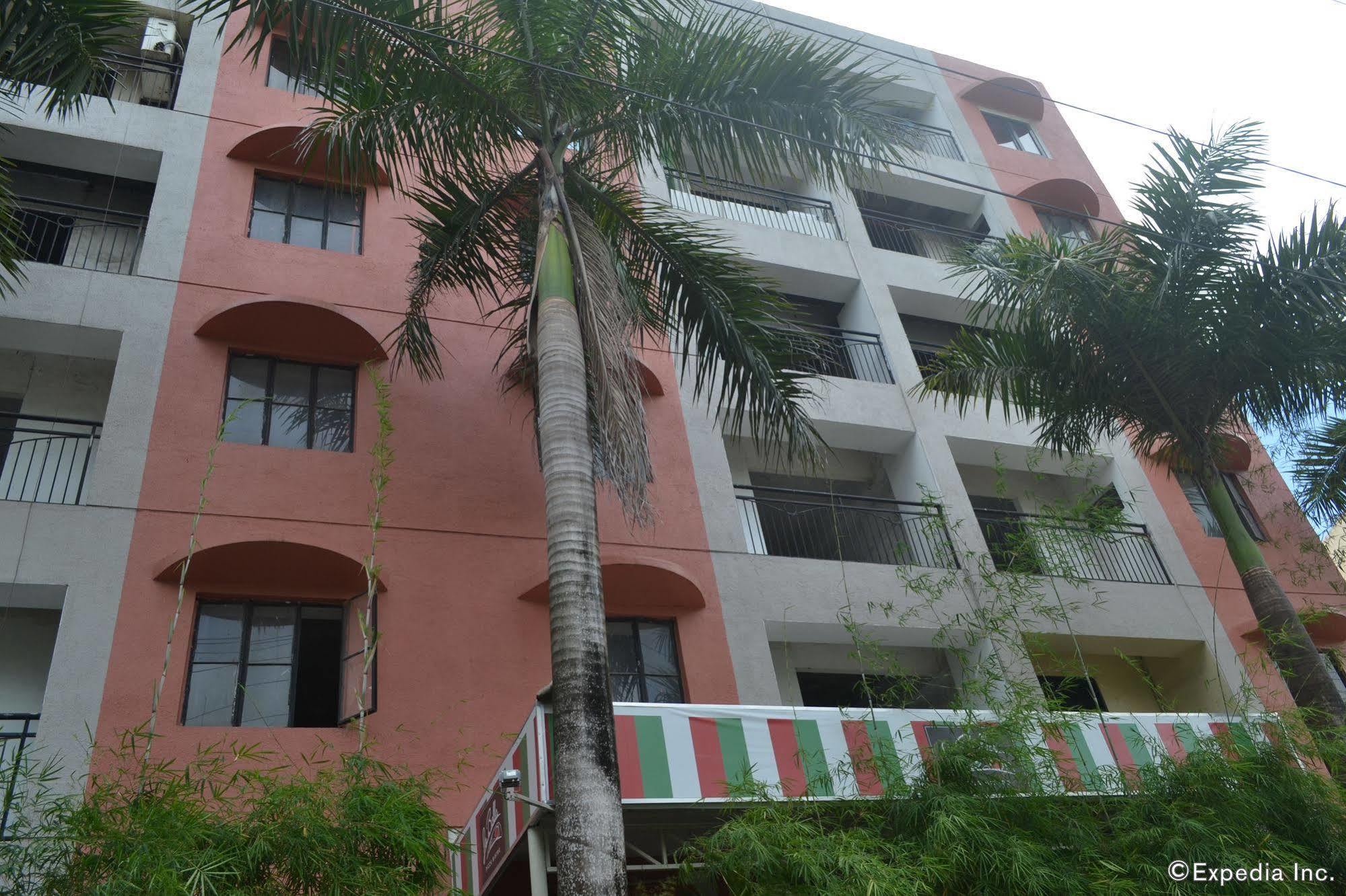 Sdr Serviced Apartments Cebu Esterno foto