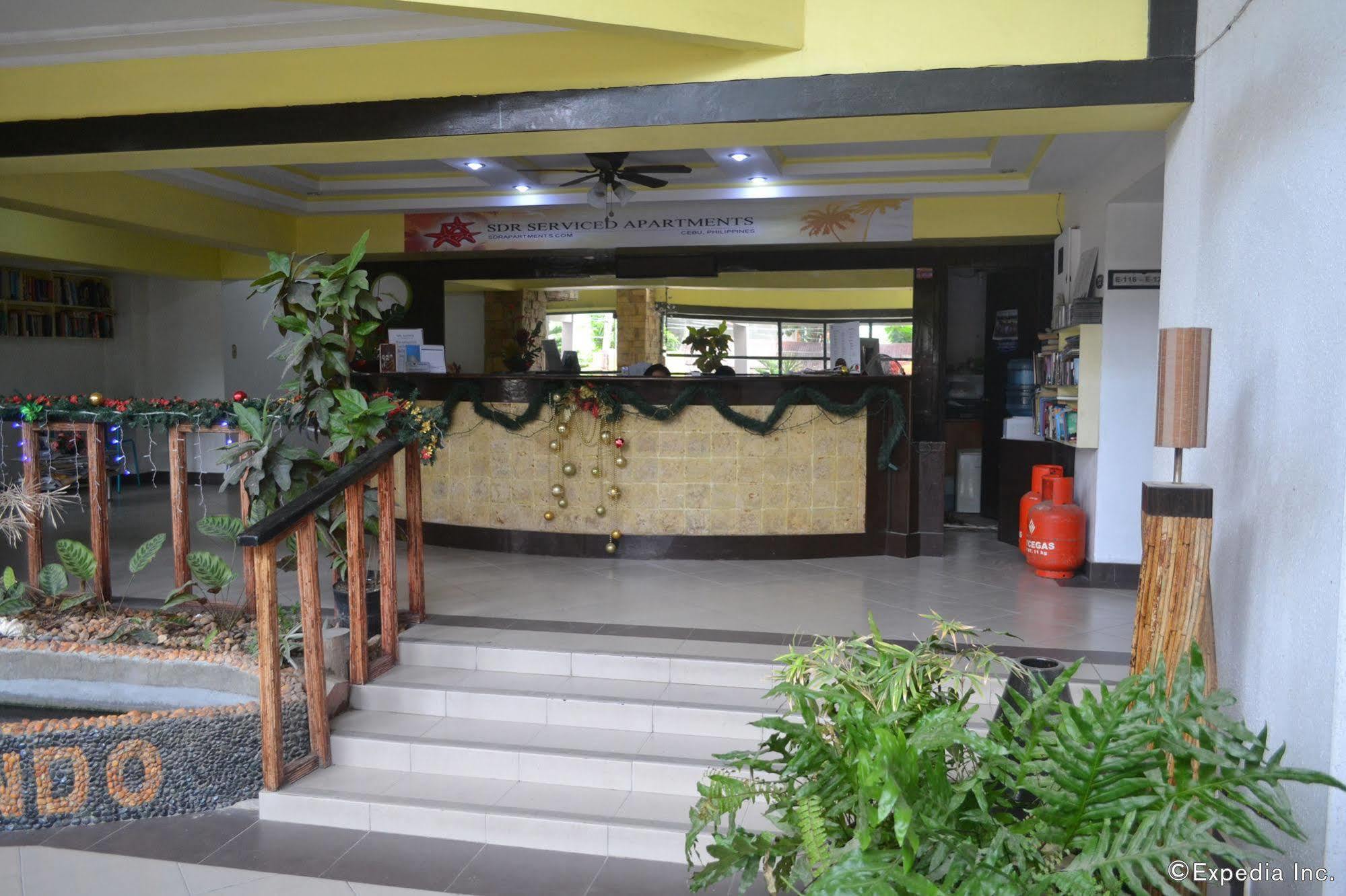 Sdr Serviced Apartments Cebu Esterno foto